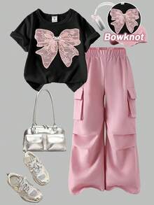 SHEIN ChillGRL 2 件套青少年女孩休闲 T 恤和工装裤套装，蝴蝶刺绣图案圆领短袖 T 恤和裤子，春夏季时尚服装 - 粉色 - 查看 3