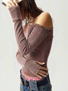 Bohemela Áo thun nữ tay ngắn dệt kim màu trơn, kiểu dáng bất đối xứng, vai lệch, phong cách thường ngày. - Đỏ - Xem 7