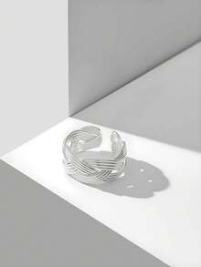 MOTF PREMIUM 18k Gold-Plated Wrapped Wire Minimalist Ring - Silver - View 6