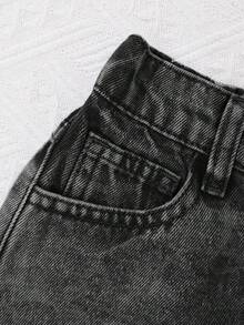 SHEIN Quần short denim cạp thấp rách gấu, phong cách Y2K cho bé gái tuổi teen, thích hợp cho kỳ nghỉ xuân hè, phong cách boho, đi biển, dự tiệc, lễ hội, tiệc tùng, tốt nghiệp. - màu đen - Xem 4