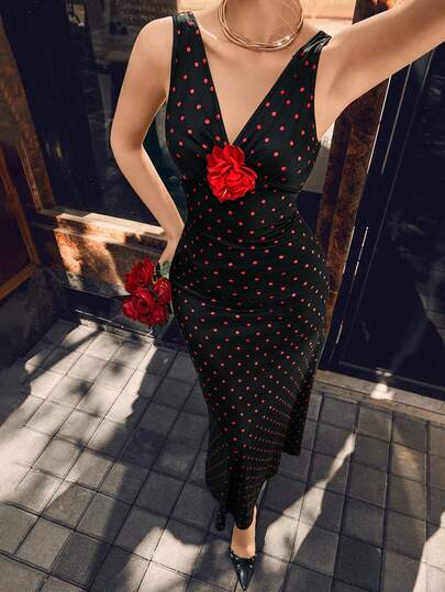 Opuloom 女士时尚波点印花吊带连衣裙，修身剪裁，适合日常、度假、外出、派对、春夏穿着。