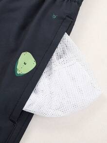 Manfinity Swimmode Men's Drawstring Waist Pockets Fruit Print Casual Beach Shorts - Black - View 4