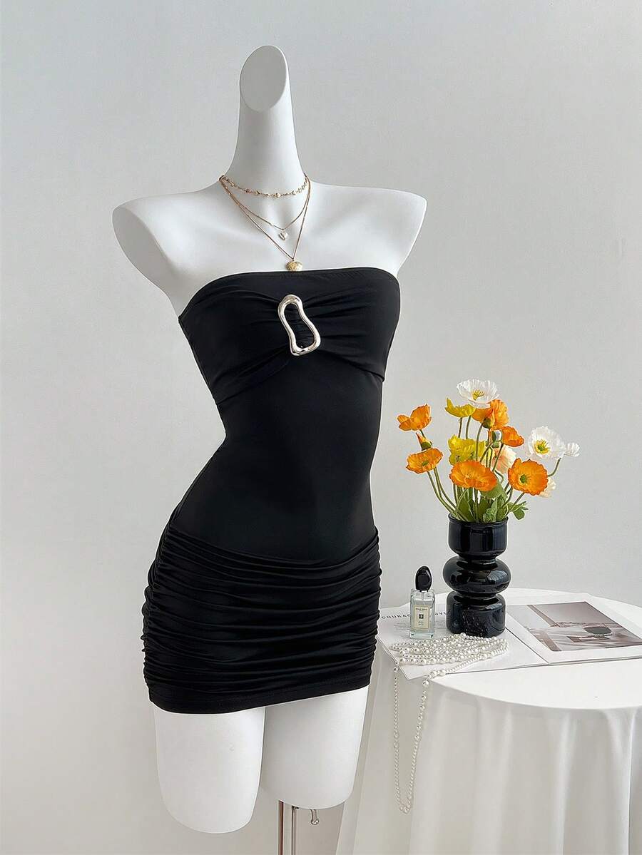Elamini Y2K Metallic Decor Elastic Ruched Bodycon Mini Dress - Black - View 1