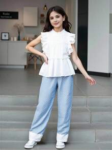 SHEIN 青少年女孩 2 件套白色夏季套裝，蕾絲飾邊上衣與淺藍色波點寬腿褲，適合度假假期，非牛仔布料，為印花設計 - 白色 - 查看 8