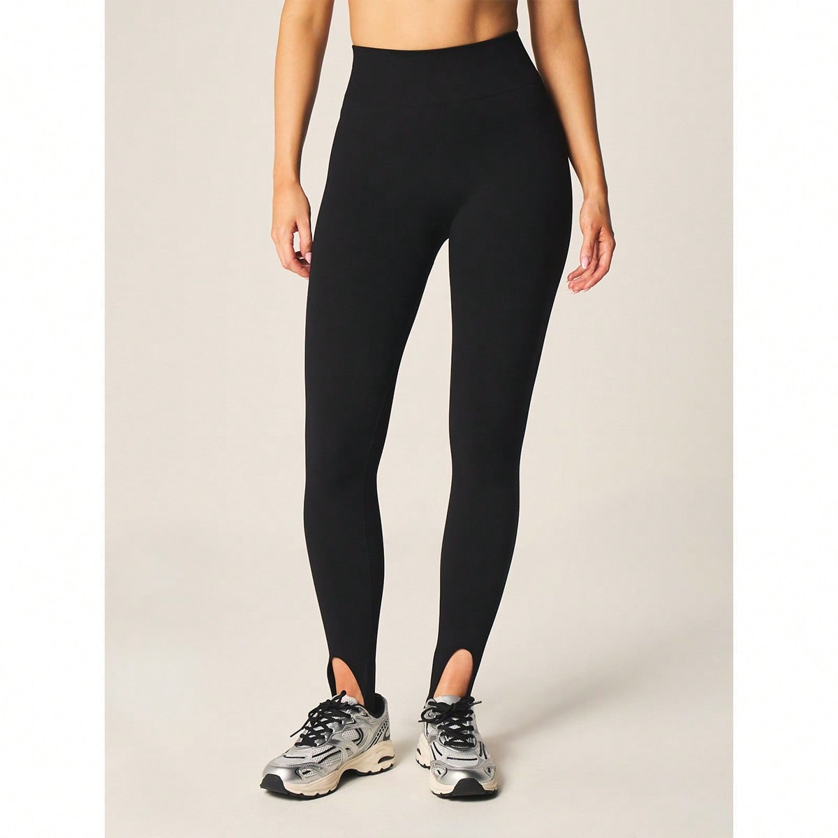 Mallas deportivas de cintura alta con trabillas, pantalones ajustados de longitud completa para entrenamiento con lazos para los pies, pantalones infe