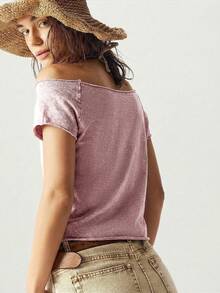 Bohemela Áo thun nữ cổ thuyền, màu trơn, dáng ôm, chất liệu dệt kim, đã qua xử lý giặt. - Màu Hồng  Dưa hấu - Xem 2