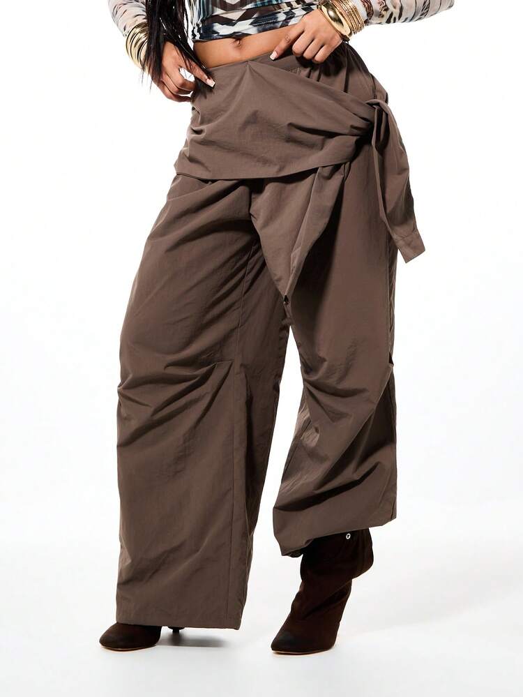 SUMWON WOMEN Tie Waist Barrel Cargo Trousers