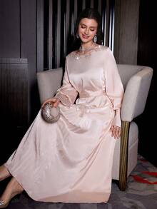 Layrah 优雅连衣裙，饰有蝴蝶结，缎面褶裥腰带，喇叭长袖，尽显法式优雅风情。 - 淺粉色 - 查看 7