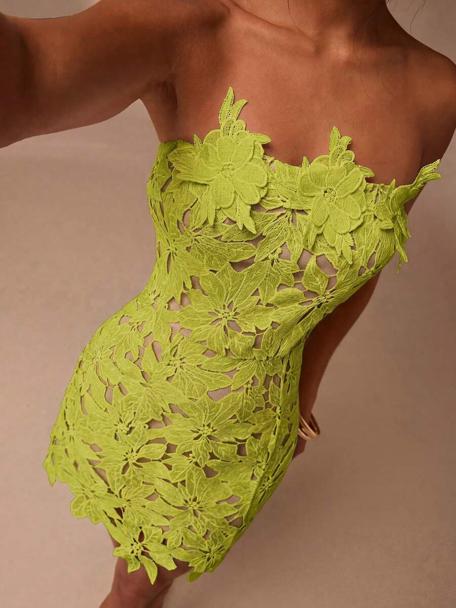 Glamine Elegant Peak Green Water-Soluble 3D Flower Tube Mini Dress - Green - View 1