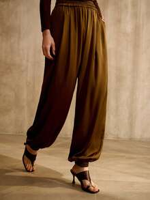 MOTF PREMIUM QUẦN ỐNG RỘNG KIỂU CỔ ĐIỂN, CHẤT LIỆU NHẸ, THÍCH HỢP XUÂN/HÈ - Màu xanh Ô liu - Xem 4