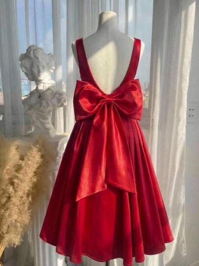 SHEIN MOD Plus Size Vintage Red Open Back Bow Tie A-Line Midi Dress, Wedding Dress, Date Dress, Valentine's Day Dress.Plus Size Red Midi Dress Satin Bow Detail Sleeveless Design Deep V Neckline Flared Skirt Shiny Finish Elegant Silhouette Soft Touch Draped Effect Classic Style Bright Color Smooth Appearance Graceful Look Full Figure Fit Romantic Inspiration Luxurious Texture Special Bow Accent