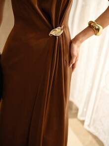 MOTF PREMIUM SLEEVELESS METAL DECOR SLIP DRESS, VINTAGE STYLE, SPRING/SUMMER - Coffee Brown - View 3