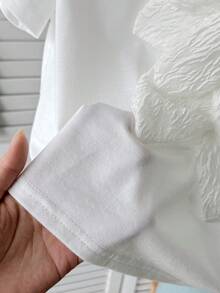 SHEIN Girls' Elegant 3D Floral Crew Neck T-Shirt, Casual & Commuting, White - White - View 4