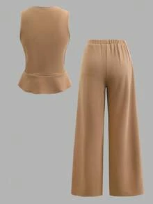 Bộ đồ nữ tuổi teen thanh lịch, phong cách thường ngày, đi làm, đường phố, gồm áo vest không tay màu trơn dệt kim có cúc kim loại và quần ống đứng. - Màu Khaki - Xem 3