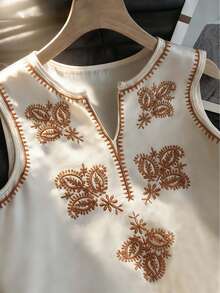 GlowEve Women's Summer Woven V-Neck Sleeveless Faux Embroidered Print Fitted Casual Elegant Versatile Blouse - Multicolor - View 3