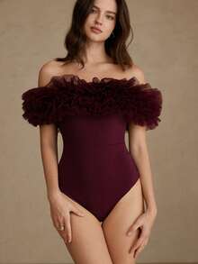 Aveloria Rosie 酒红色露肩连体衣，层叠3D花朵褶皱网纱工艺，精致复古浪漫，舞台风格，适合演出、晚宴、时尚拍摄、约会、晚宴等场合。 - 酒紅色 - 查看 2