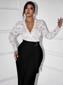 Femmeverse Mono blanco de talla grande para mujer con cuello en V, manga larga y ajustado - Blanco y Negro - Ver 3