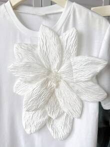 SHEIN Girls' Elegant 3D Floral Crew Neck T-Shirt, Casual & Commuting, White - White - View 3