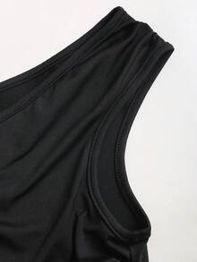 SHEIN Sweetro 女士性感优雅时尚单肩不对称金属扣装饰修身荷叶边迷你连衣裙，适合春、夏、秋季穿着。 - 黑色 - 查看 5