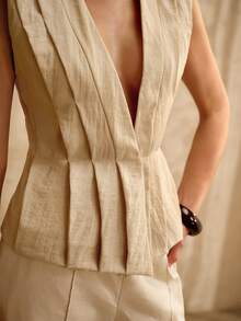 MOTF PREMIUM 女士V领杏色小众时尚百搭优雅修身无袖外套 - 杏色 - 查看 2