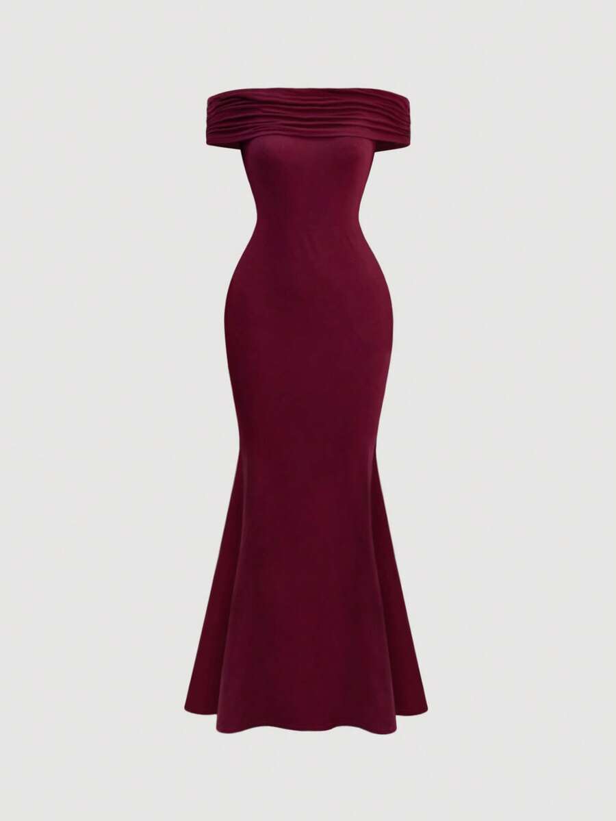 SHEIN PETITE 小码系列女士优雅露肩晚礼服 - 酒紅色 - 查看 1