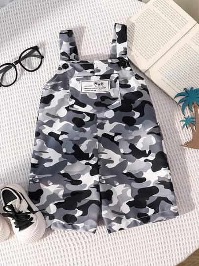 SHEIN Young Boy Casual Camouflage & Palm Tree Pocket Suspender Pants, Suitable For Daily Outdoor Wear