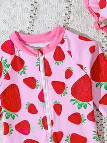 SHEIN GraphicGems 女婴可爱粉色草莓荷叶边连体泳衣，弹力舒适，适合夏季游泳 - 彩色 - 查看 4