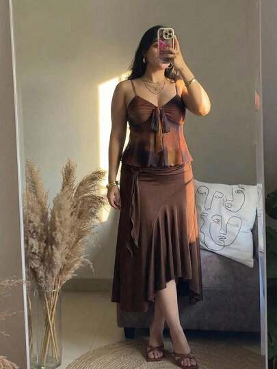 SHEIN MOD Plus Size Women's Tie Front Tie Dye Spaghetti Strap Top, Bohemian Style,Beach For Woman,Western Wear Women,Going Out Tops,Rave Festival,Country Concert.Women Fashion Mesh Cami Top With Sweetheart Neckline And Front Bowknot Detail Empire Waist Sleeveless Relaxed Fit For Summer