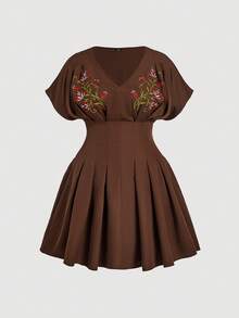 SHEIN MOD 大码棕色刺绣V领褶皱连衣裙，复古休闲度假短裙，70年代波西米亚风格 - 棕色 - 查看 5
