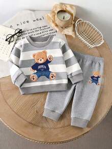 SHEIN Playful Pals 男婴休闲时尚套装，两件套，包含条纹小熊图案卫衣和配套运动裤，舒适百搭，适合秋冬季节穿着，是休闲、返校、户外活动、拍照、度假和送礼的理想之选。 - 彩色 - 查看 3
