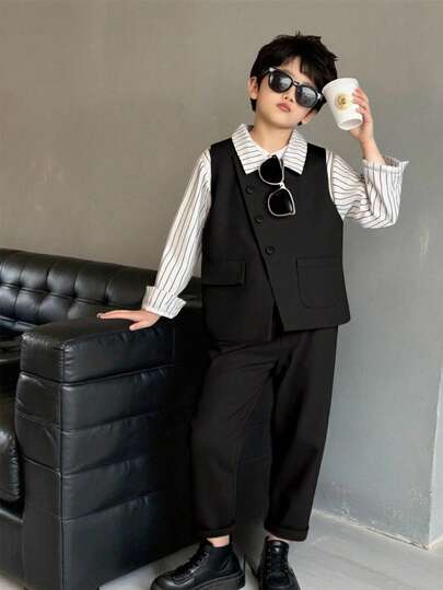 SHEIN Bộ đồ thường ngày 2 món cho bé trai tuổi teen: Áo vest bất đối xứng + Quần dài, không kèm áo sơ mi hay phụ kiện, thích hợp cho tiệc sinh nhật, tiệc tối, đám cưới, lễ rửa tội, sinh nhật 1 tuổi.