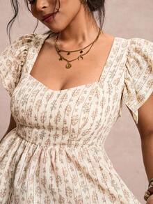 Freevana Plus Size Women's Vacation Ditsy Floral Sweetheart Collar Ruffle Sleeve Blouse - Apricot - View 3