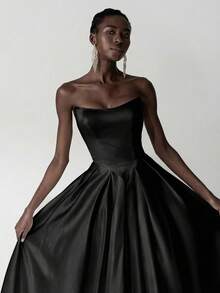 SHEIN Belle Đầm maxi nữ thanh lịch, lãng mạn màu đen bằng satin, không dây vai, phần thân trên xếp ly, dây buộc phía sau có thể điều chỉnh, đường may tinh tế, phù hợp cho tiệc tùng, sự kiện trang trọng, hẹn hò. - màu đen - Xem 3