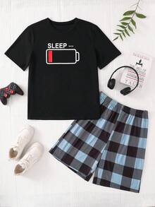 SHEIN Bộ đồ ngủ mùa hè 2 món cho bé trai tuổi teen, gồm áo thun trơn rộng rãi và quần short kẻ caro, chất liệu dệt kim. - Nhiều màu - Xem 5