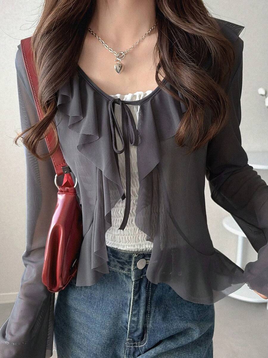 FRIFUL Áo sơ mi nữ tay dài chất liệu chiffon mỏng, cổ tròn, dáng suông, có bèo nhún và dây buộc. - màu đen - Xem 1