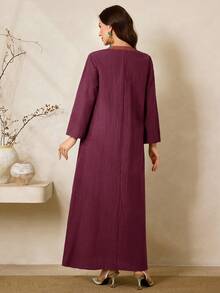 Al Najma 女款V領優雅阿拉伯風長洋裝，深紫色秋季亞麻棉Kurti，適合家庭日常穿著休閒派對洋裝 - 酒紅色 - 查看 5