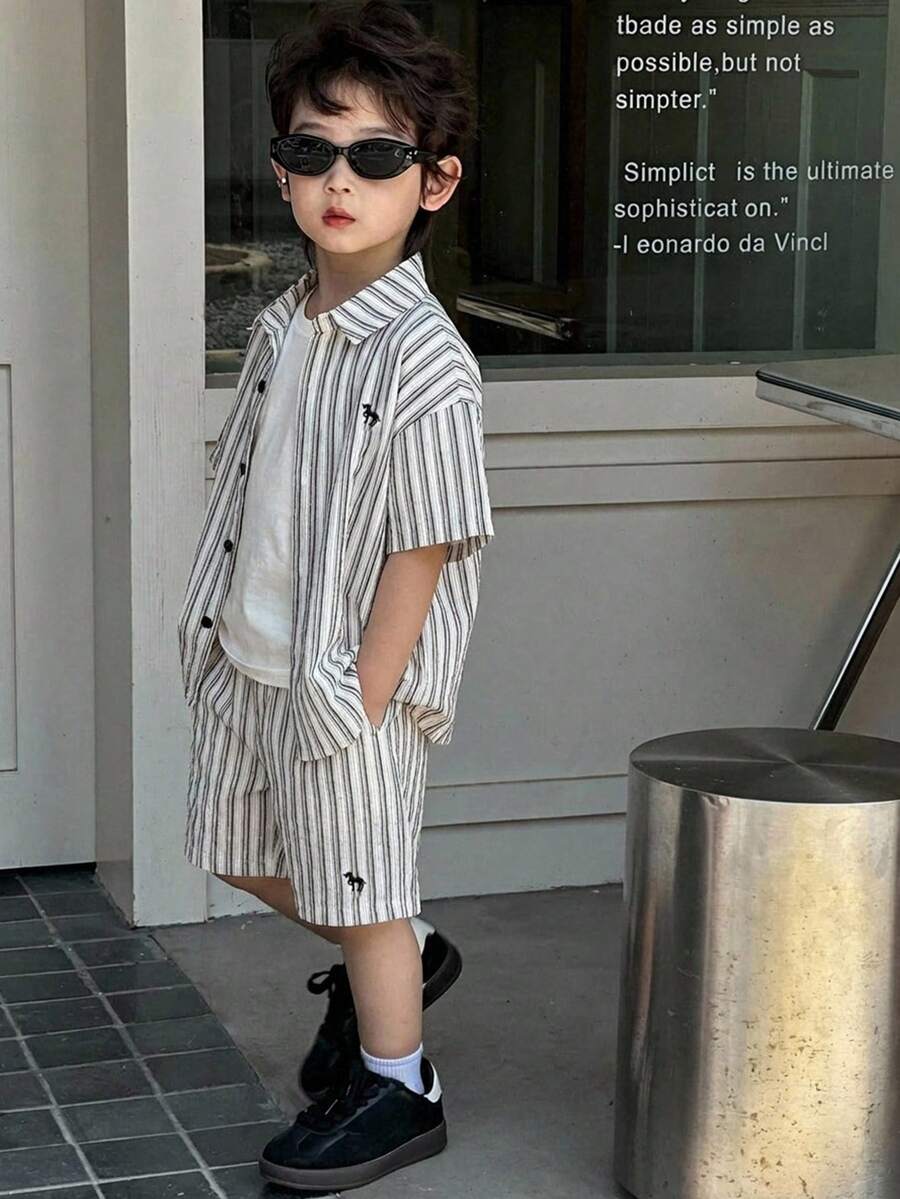 Dazy Kids Setelan Kemeja Lengan Pendek dan Celana Pendek Bergaris Kasual Musim Panas untuk Anak Laki-Laki - MultiWarna - View 1