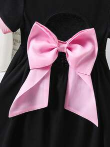 SHEIN Young Girls Solid Color Contrast Fitted Crop Back Cutout Organza Bow Decor Short Sleeve Belted Mini Dress, Fashionable French Elegant, Back To School, Y2K, Sweet & Cool Lady Black And Pink Dress Bow Birthday Dress For Girls Black And Pink Girls Twirl Dress Kids Clothes With Bows Bow Dress For Girls,Kids - Pink - View 5