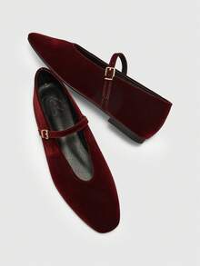 CUCCOO BIZCHIC Giày bệt casual thời trang, thoải mái và đa năng, thích hợp cho đi bộ, du lịch và kỳ nghỉ Giáng sinh. - Màu đỏ đậm - Xem 10