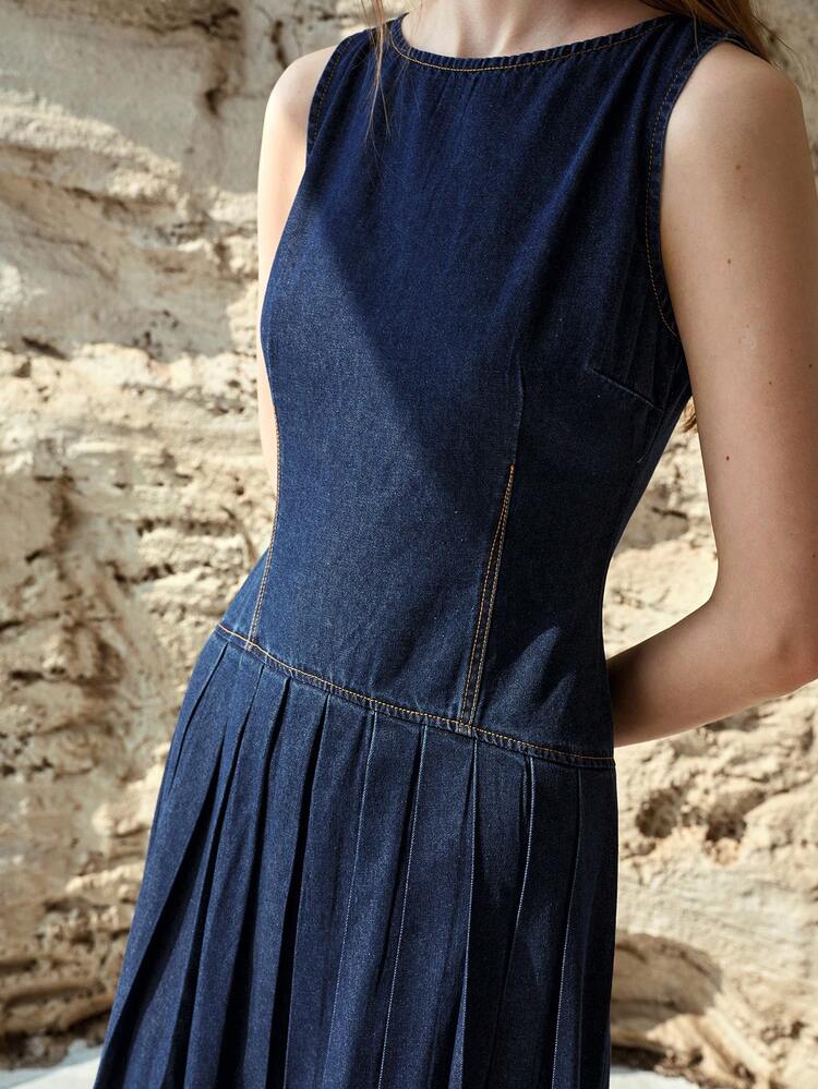 ELEGANT FOLD PLEATED FLARED MAXI DENIM DRESS, SPRING/SUMMER