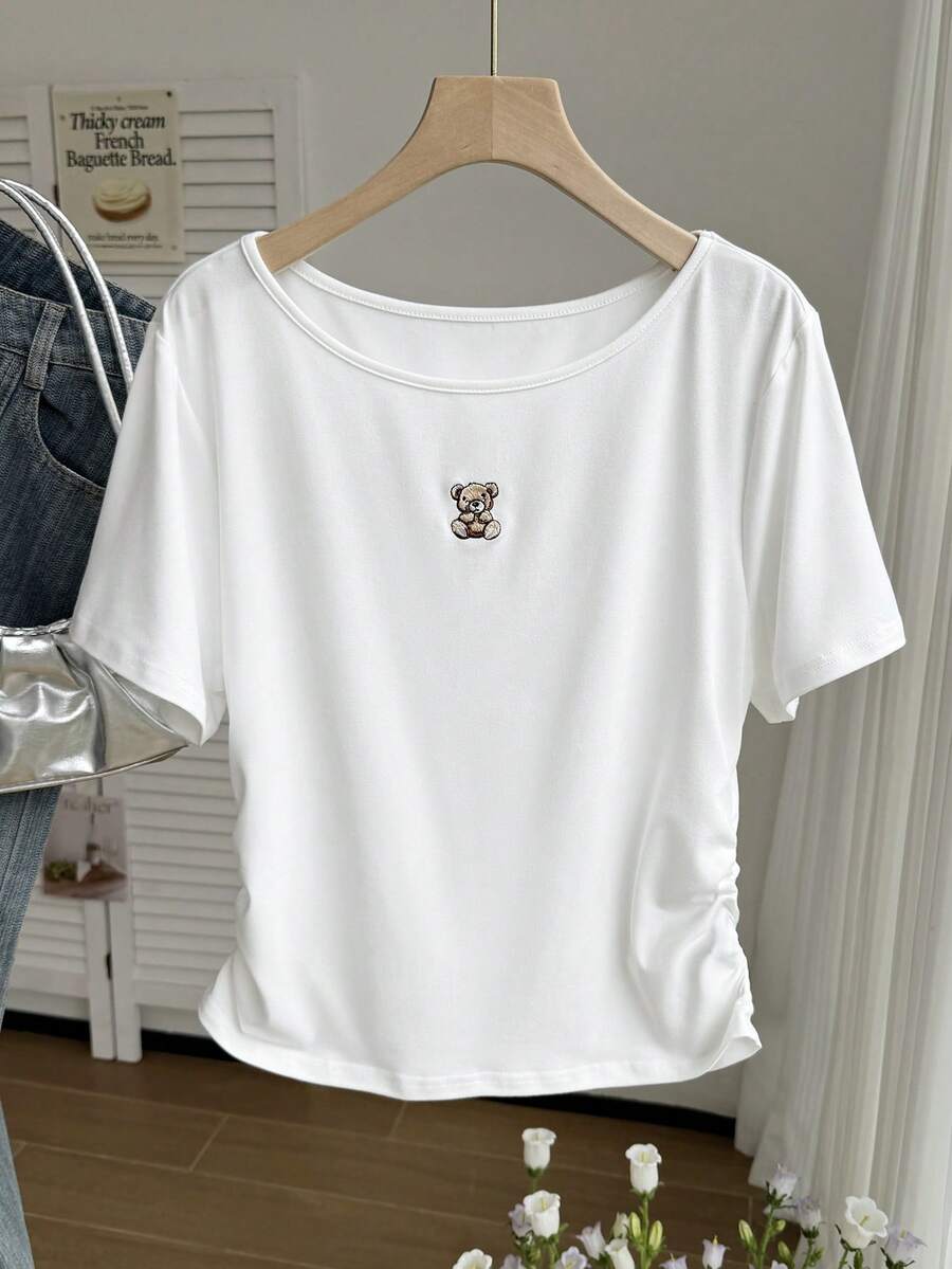 SHEIN EZwear 大码休闲舒适甜美白色针织小熊刺绣修身T恤,春夏款 - 白色 - 查看 1
