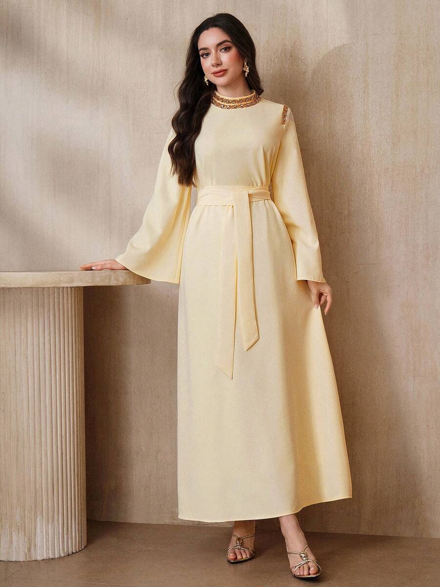 Graceveil 女士优雅派对连衣裙，立领，喇叭袖，饰以水钻和珍珠，腰间系带，适合春秋季穿着。 - 淡黃色 - 查看 1