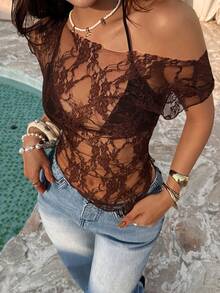 Sunnyshic 白色蕾丝花卉透视修身圆领不对称下摆侧开衩短袖上衣，时尚、优雅、甜美、浪漫、性感、休闲、百搭，适合夏季女性穿着 - 棕色 - 查看 4