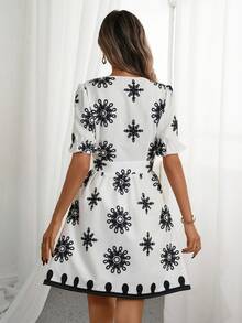 Breezaya Women's Elegant Summer Retro Floral Print Short Dress,Black And White Boho Petal Sleeve A-Line Waist Cinched V Neck Holiday Tea Party French Outfits - Black and White - View 3