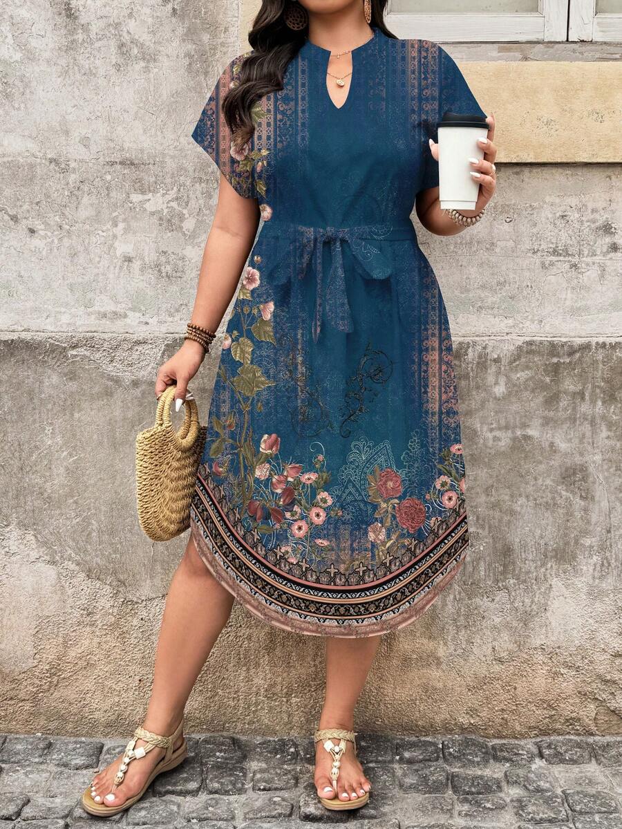 EMERY ROSE Đầm dáng rộng in hoa, cổ chữ V, vạt bất đối xứng, thích hợp cho mùa hè. - Nhiều màu - Xem 1