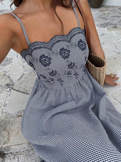 Livesso 女士格子蕾丝花卉饰边拼接休闲中长吊带连衣裙，度假风