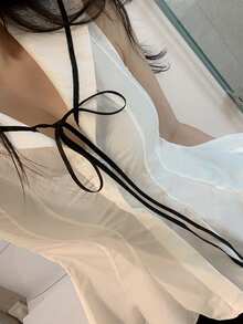 DAZY Navy Collar Sleeveless White Blouse For Women - White - View 4