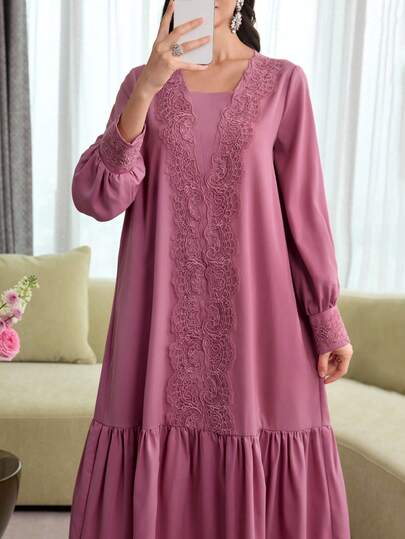 Graceveil 优雅的花卉蕾丝拼接宽松飘逸长袍，修身显瘦，适合派对穿着。