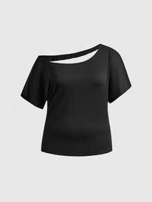 ROMWE Grunge Punk Summer Music Festival Sexy Asymmetric Neck Asymmetrical Ripped Design Loose T-Shirt For Plus Size Women, Reversible - Black - View 9