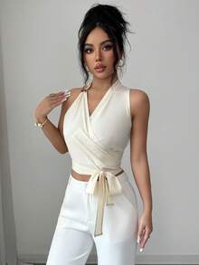 SHEIN Elenzya 1pc Tie Front Crop Halter Top - Apricot - View 3